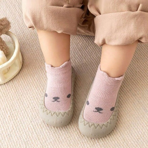 chaussure-bebe-facile-a-enfiler-elastique