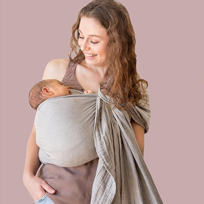 bebe endormie echarpe de portage ergonomique
