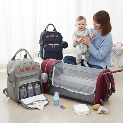 Sac a langer 3 en 1 avec lit bebe integre et accessoires 